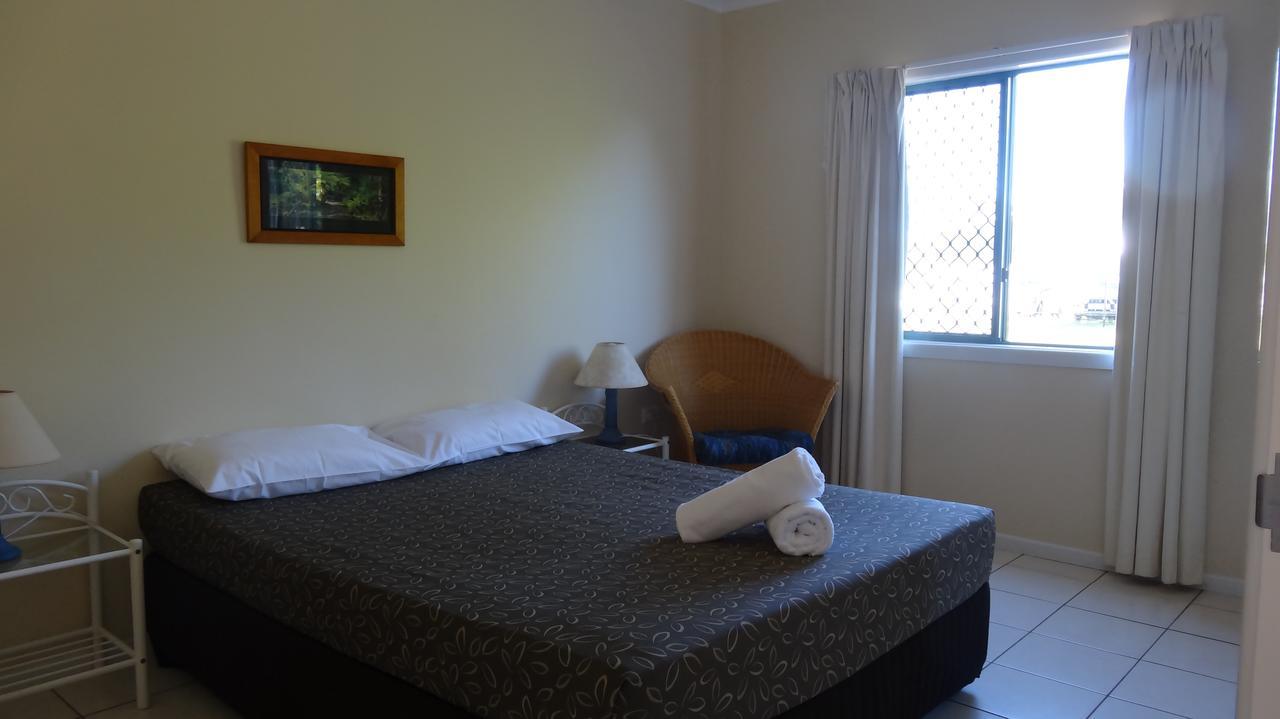 Lucinda Fishing Lodge מראה חיצוני תמונה