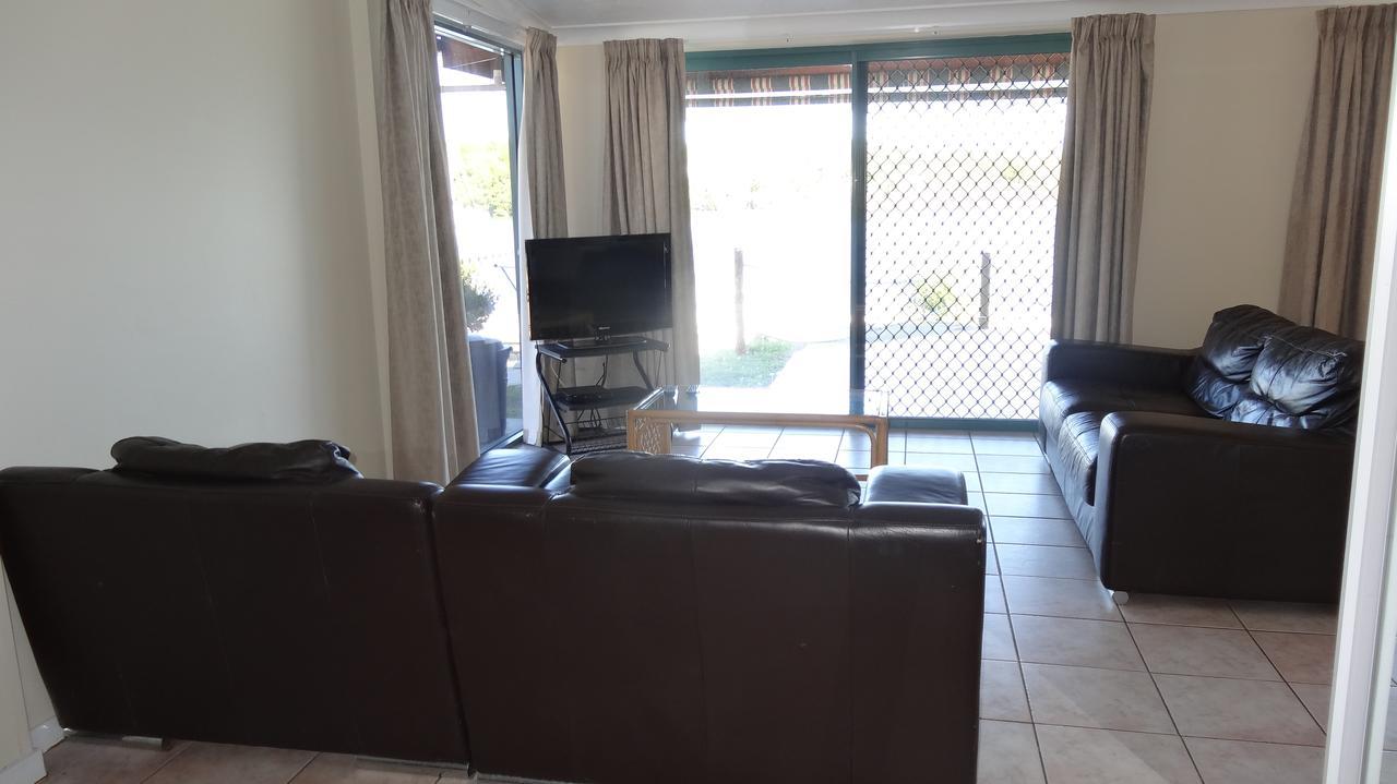 Lucinda Fishing Lodge מראה חיצוני תמונה