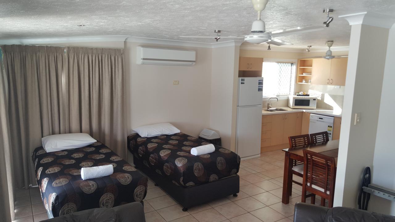 Lucinda Fishing Lodge מראה חיצוני תמונה