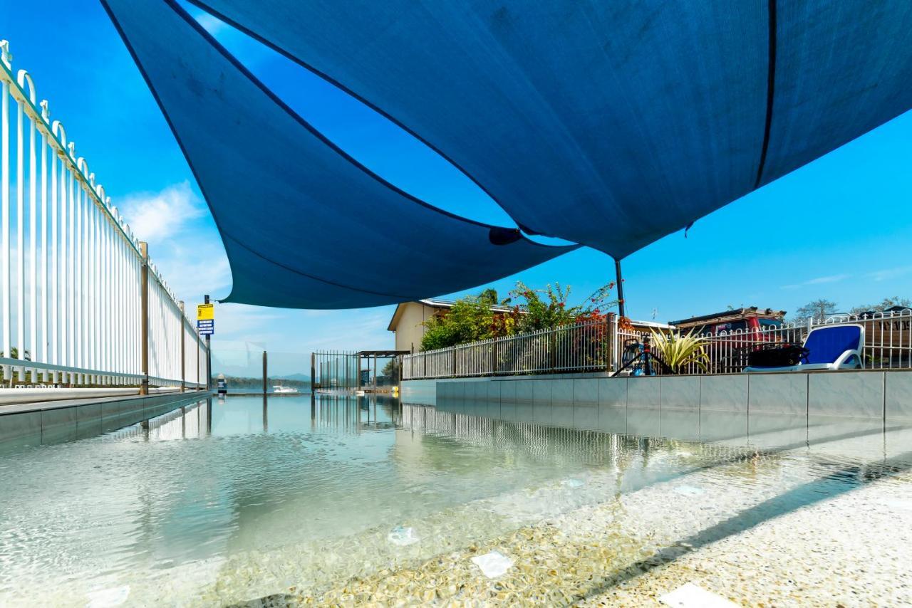 Lucinda Fishing Lodge מראה חיצוני תמונה