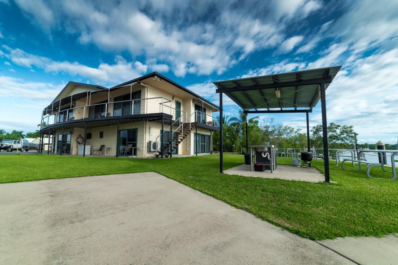 Lucinda Fishing Lodge מראה חיצוני תמונה