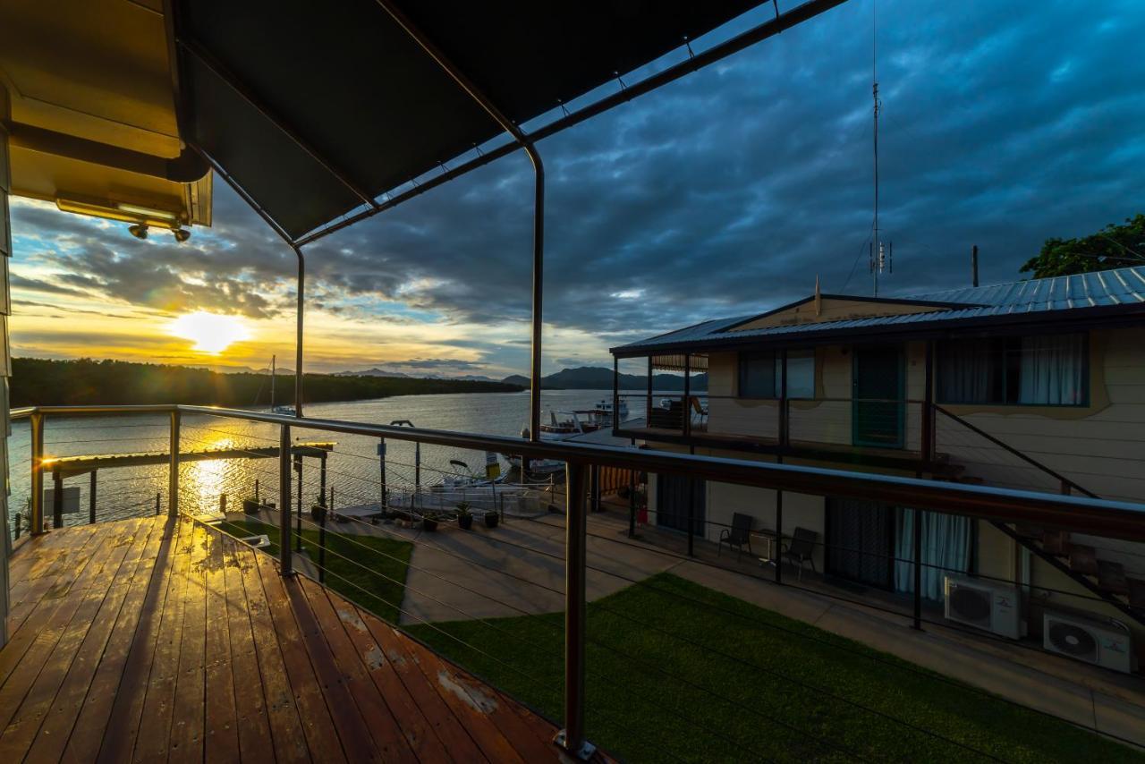 Lucinda Fishing Lodge מראה חיצוני תמונה